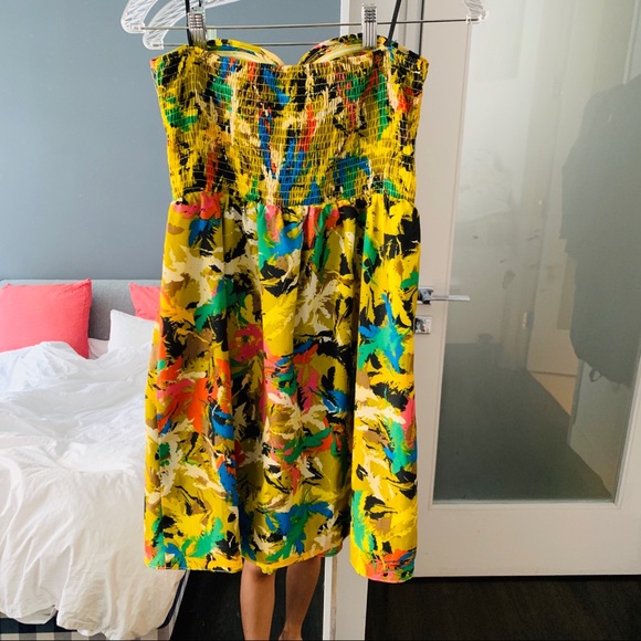 Summer dress - Picture 4 of 5